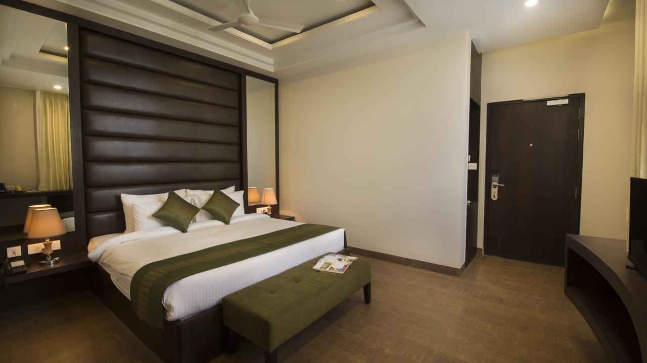 The Livin Hotel Jaipur Buitenkant foto